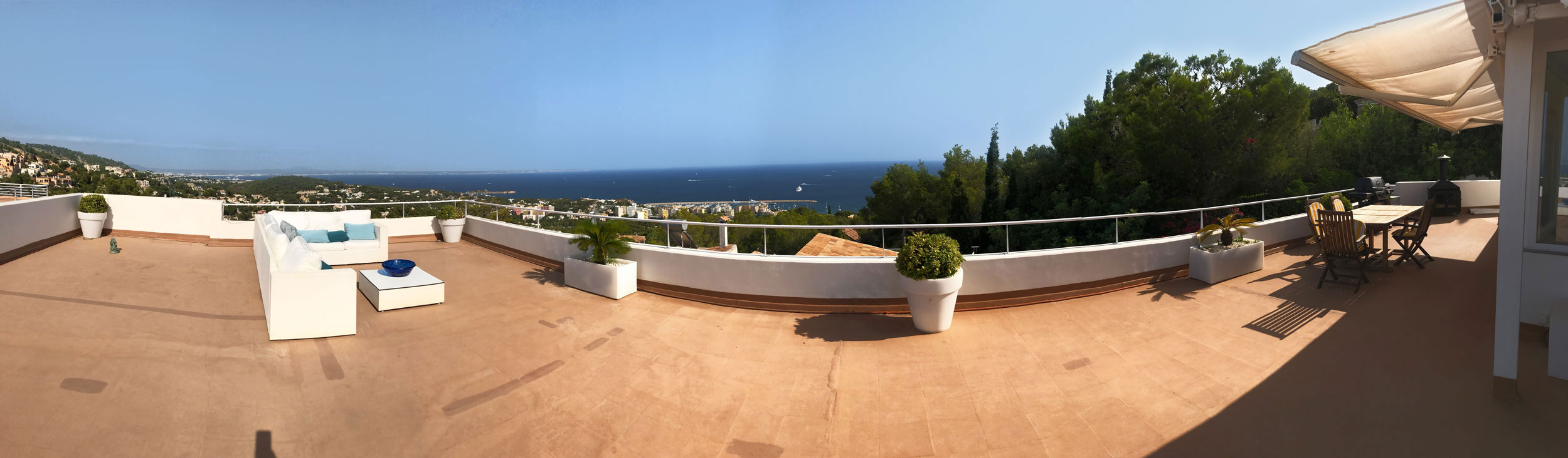 Panoramaausblick Terrasse